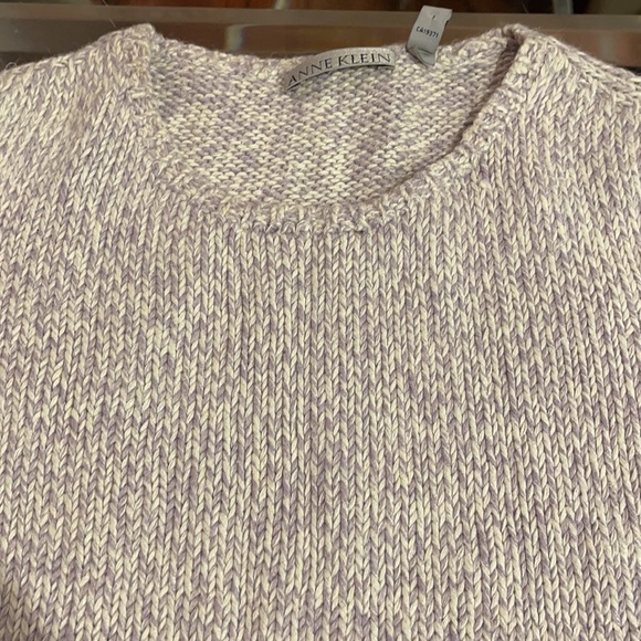 Ann Klein Medium  short sleeve crewneck sweater - Picture 2 of 4